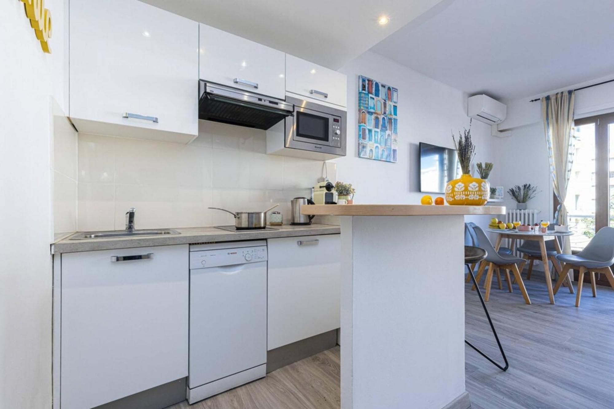 Buffa 21 - 2min From The Sea - Terrace *