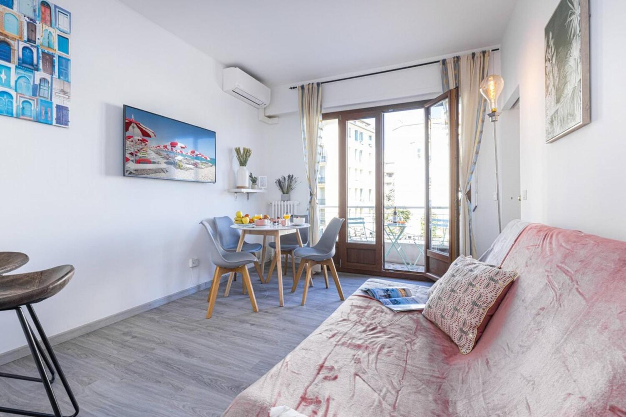 Buffa 21 - 2min From The Sea - Terrace Apartment